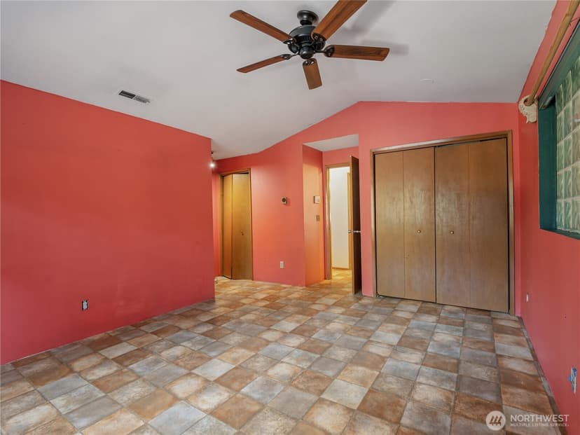 Property photo for 8307 188th Street Ct E, Puyallup photo 16