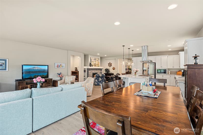 Property photo for 14707 179th Avenue E, Bonney Lake photo 11