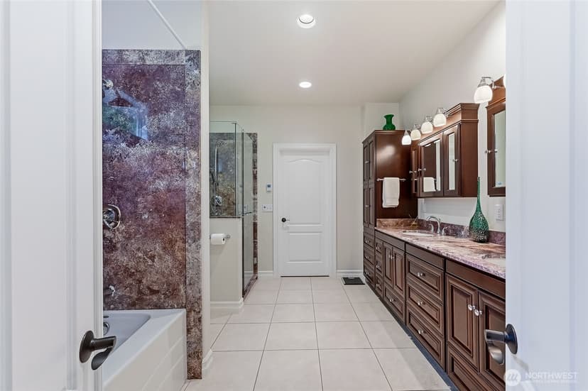 Property photo for 12018 Big Leaf Way NE, Redmond photo 24