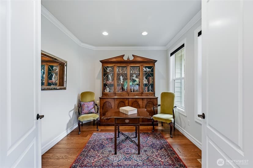 Property photo for 12018 Big Leaf Way NE, Redmond photo 10