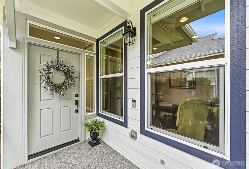 Property photo for 12018 Big Leaf Way NE, Redmond photo 3