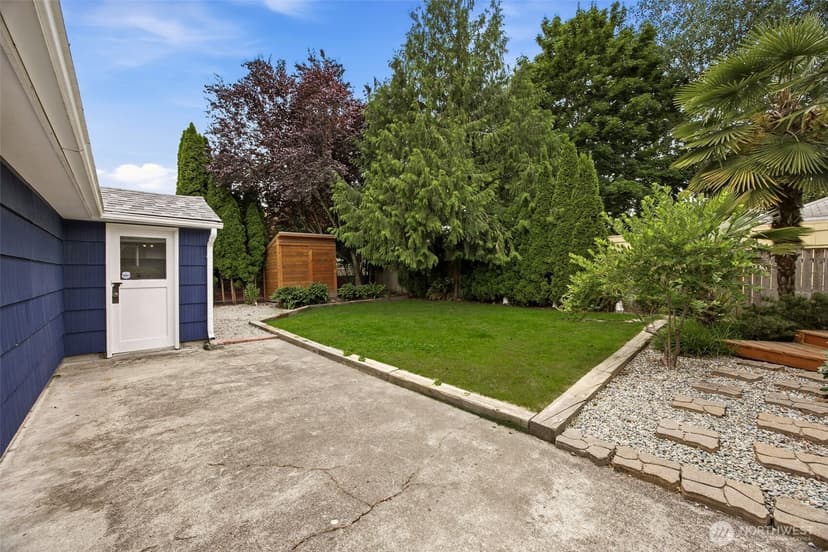 Property photo for 1014 3rd Ave NW, Puyallup photo 17