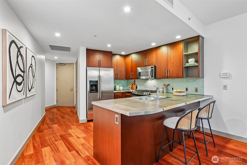 Property photo for 910 Lenora Street #S307, Seattle photo 5