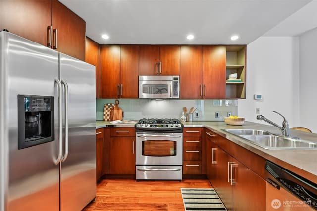 Property photo for 910 Lenora Street #S307, Seattle photo 2