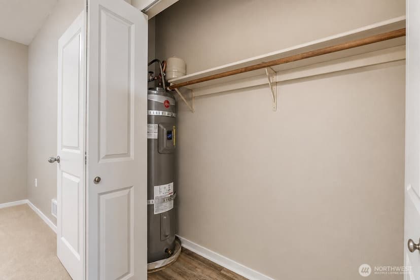 Property photo for 8745 Greenwood Avenue N #115, Seattle photo 23
