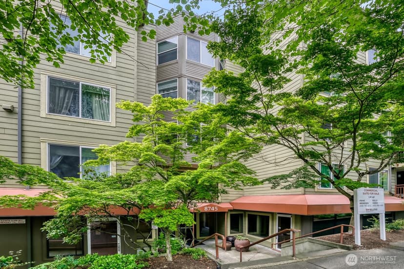 Property photo for 8745 Greenwood Avenue N #115, Seattle photo 34