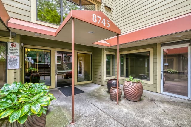 Property photo for 8745 Greenwood Avenue N #115, Seattle photo 2
