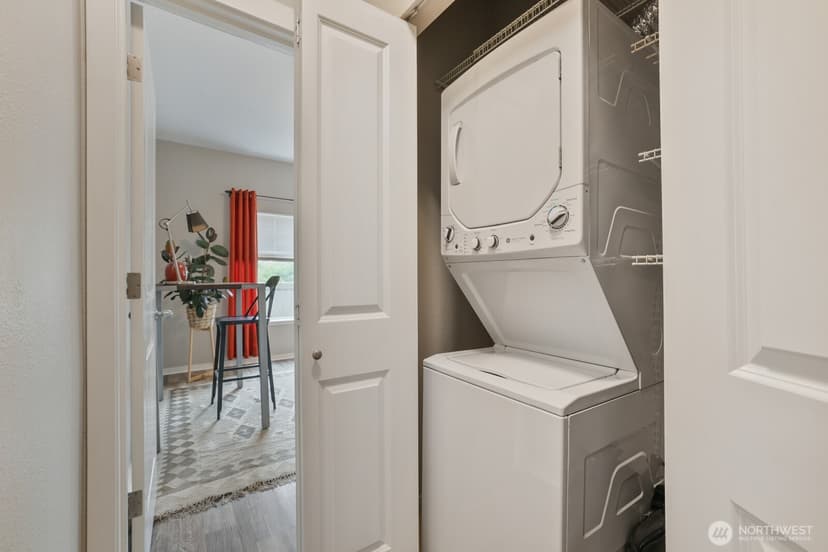 Property photo for 8745 Greenwood Avenue N #115, Seattle photo 22