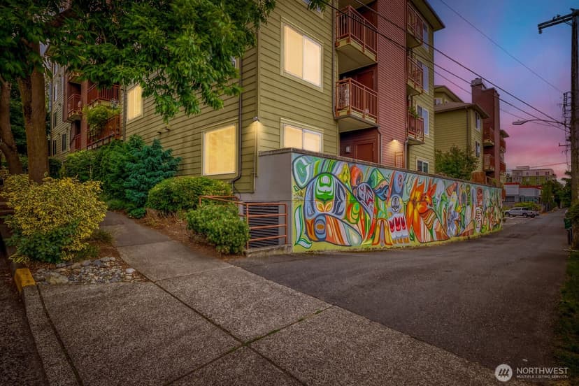 Property photo for 8745 Greenwood Avenue N #115, Seattle photo 25