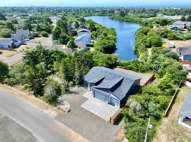 Property photo for 887 Texmar Avenue SW, Ocean Shores
