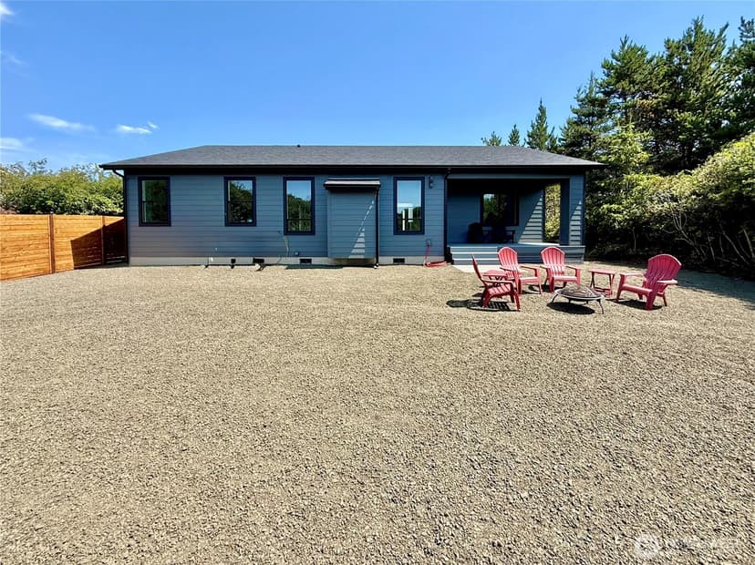 Property photo for 887 Texmar Avenue SW, Ocean Shores photo 9