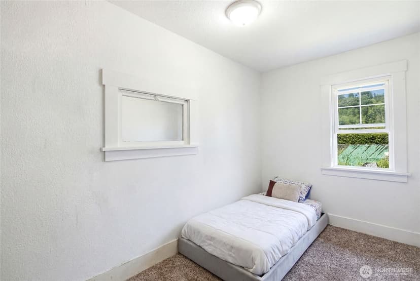 Property photo for 709 Celery Avenue, Algona photo 13