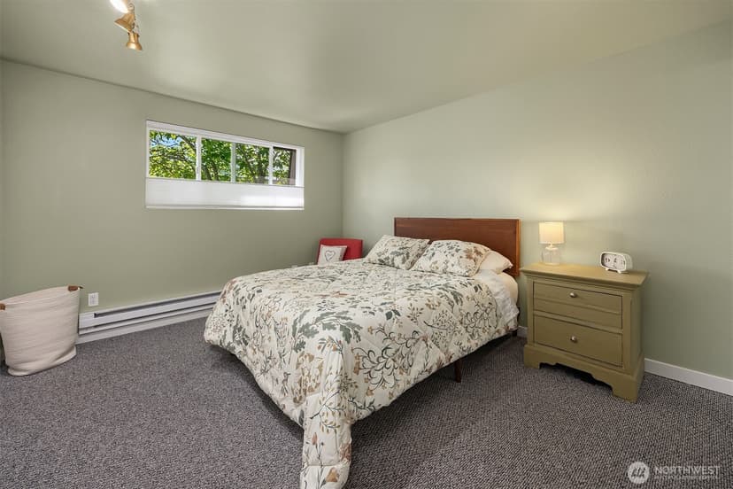 Property photo for 242 4th Avenue S #1, Edmonds photo 12