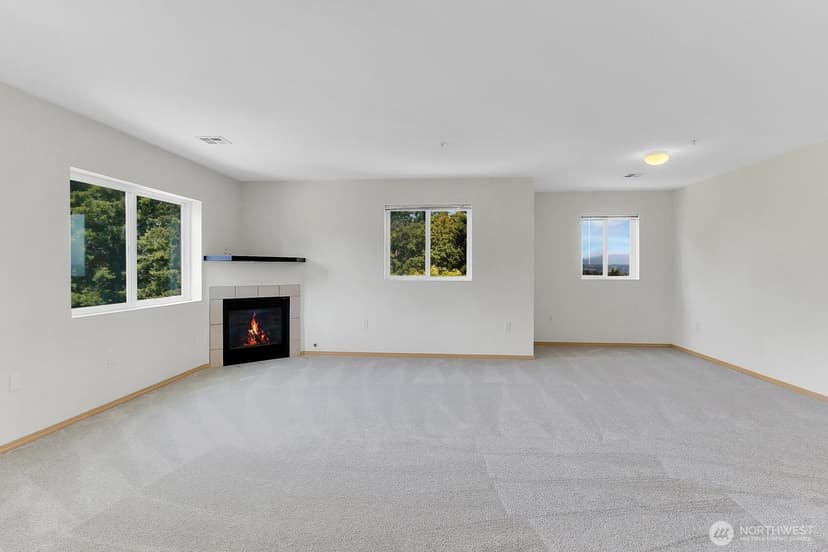 Property photo for 1318 37th Street #2-432, Everett photo 8