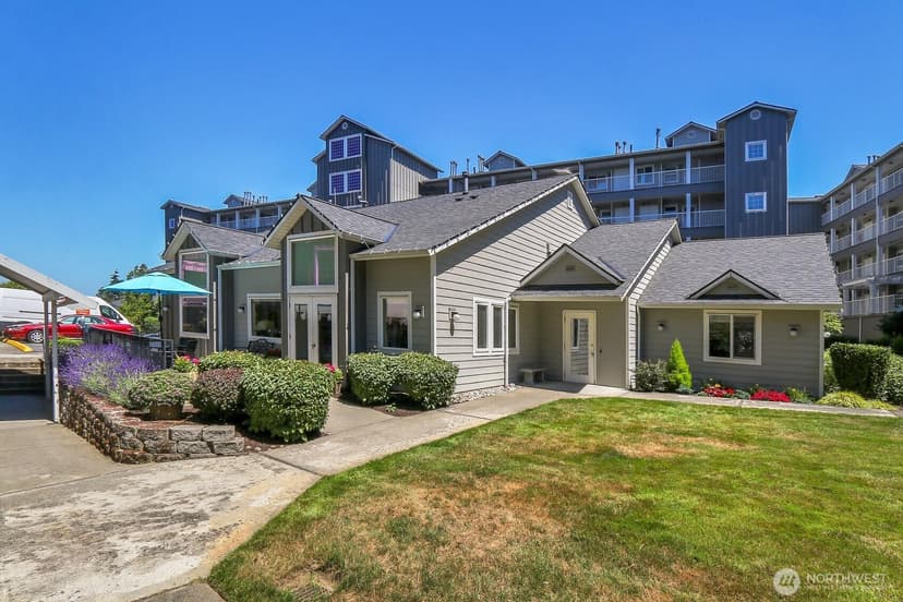 Property photo for 1318 37th Street #2-432, Everett photo 19