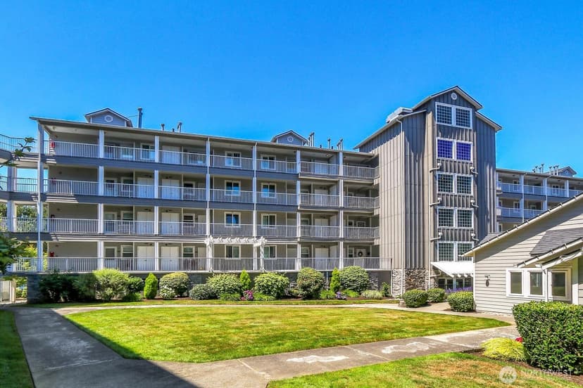 Property photo for 1318 37th Street #2-432, Everett photo 20
