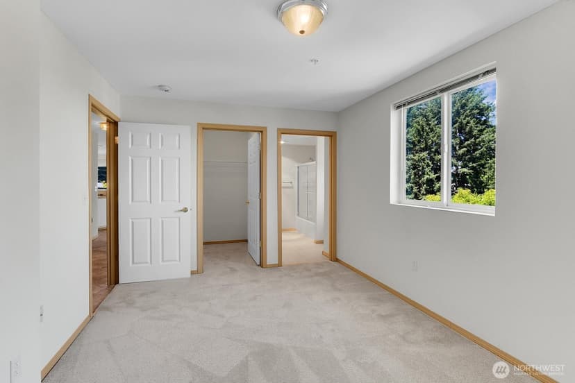 Property photo for 1318 37th Street #2-432, Everett photo 14