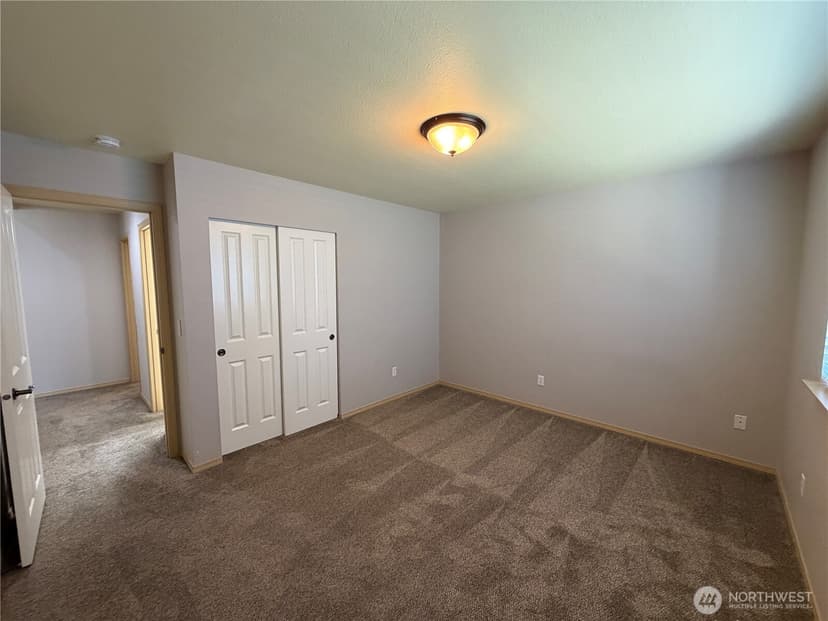 Property photo for 8428 Veterans Drive SW, Lakewood photo 20