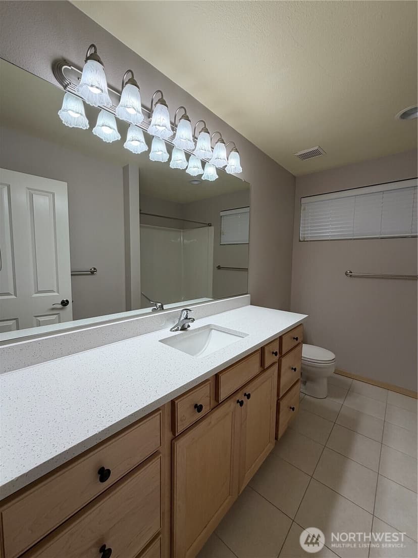 Property photo for 8428 Veterans Drive SW, Lakewood photo 25