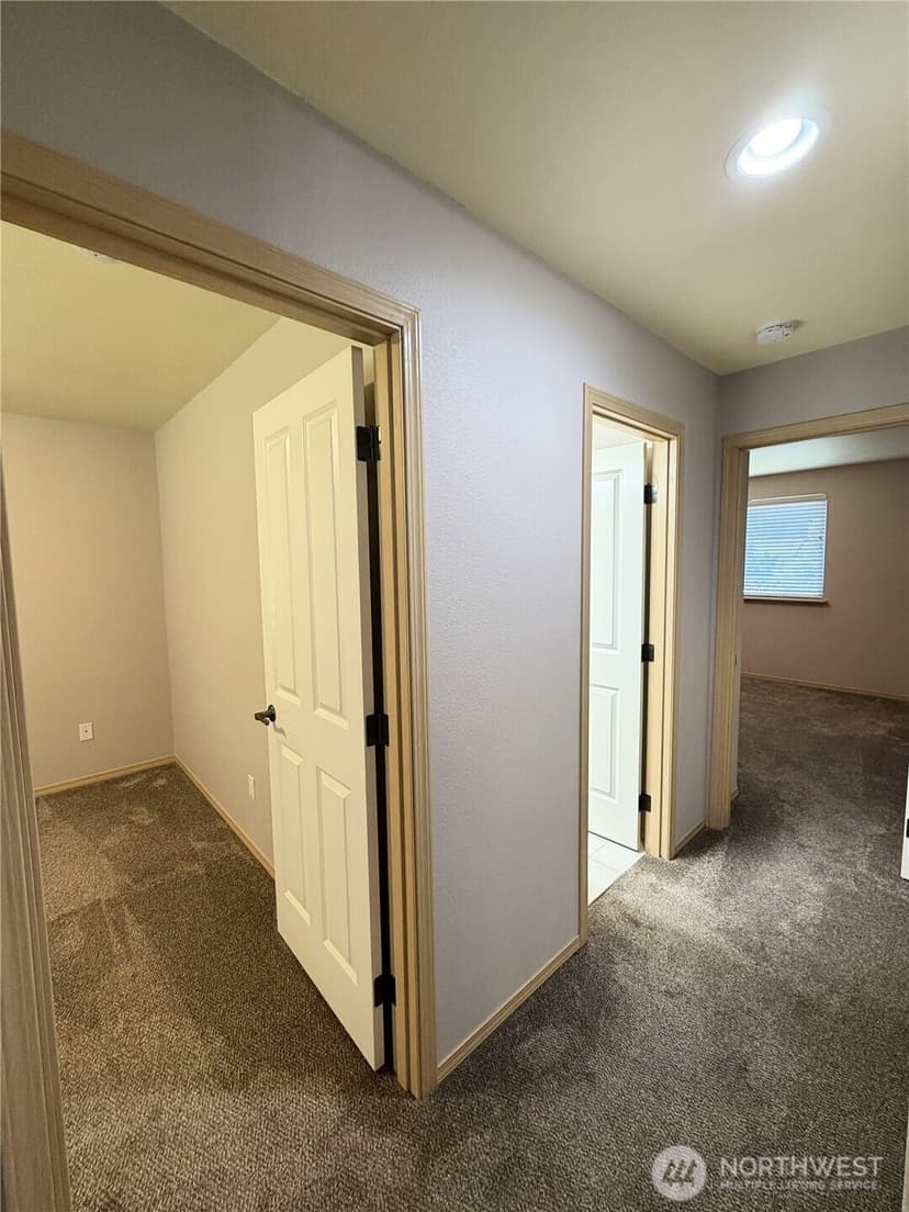 Property photo for 8428 Veterans Drive SW, Lakewood photo 24