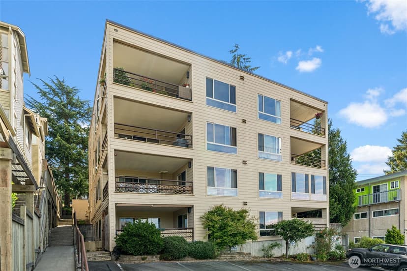 Property photo for 2811 14th W #101, Seattle photo 2