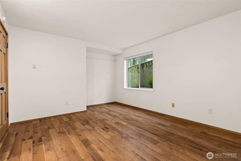Property photo for 2811 14th W #101, Seattle photo 15