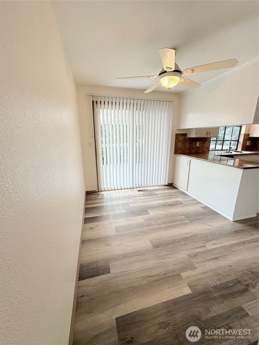 Property photo for 5010 84th Avenue W, University Place photo 14