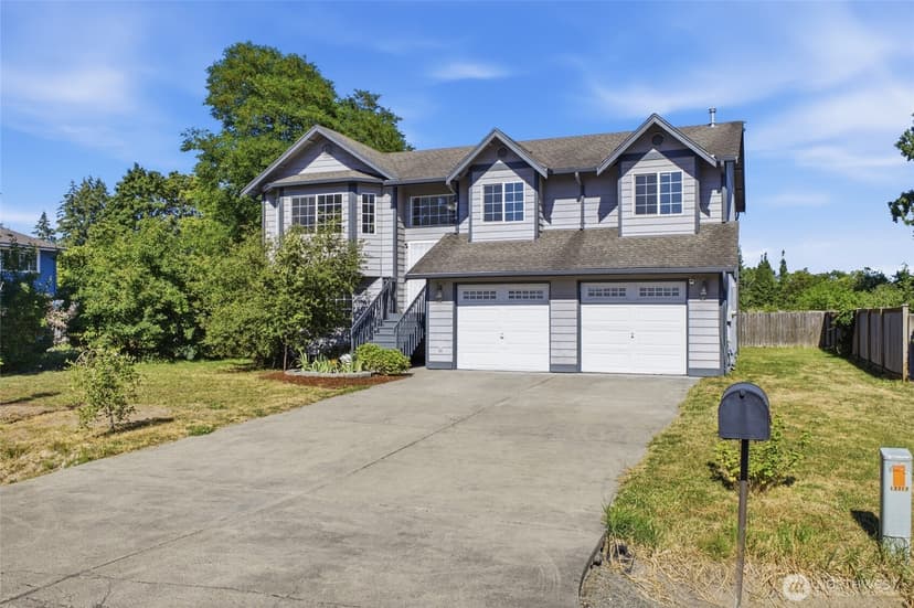 Property photo for 12705 6th Avenue E, Tacoma photo 34