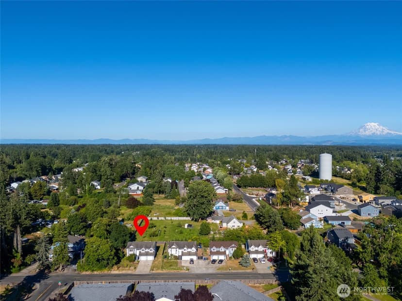 Property photo for 12705 6th Avenue E, Tacoma photo 31