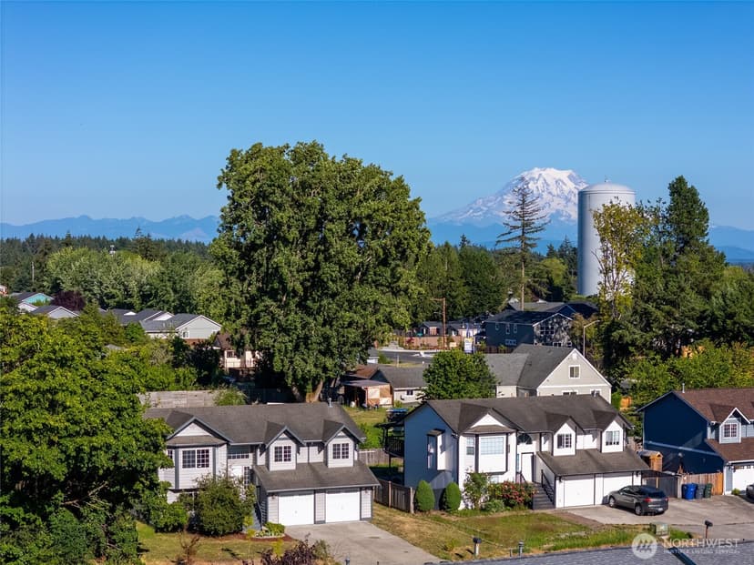 Property photo for 12705 6th Avenue E, Tacoma photo 35