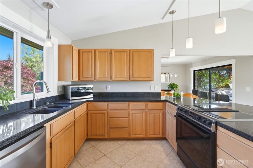 Property photo for 6179 Blue Haven Way, Clinton photo 13
