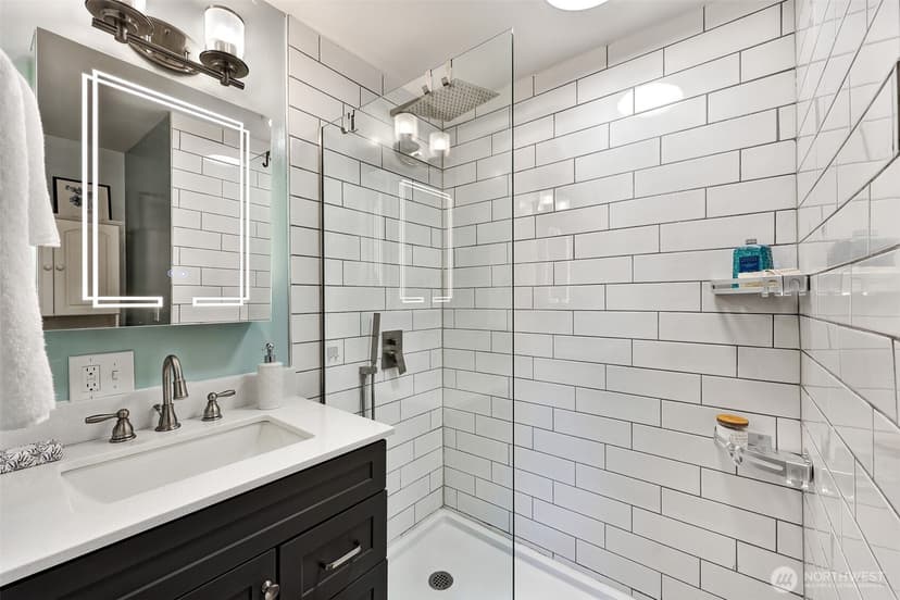 Property photo for 23321 75th Avenue W, Edmonds photo 18