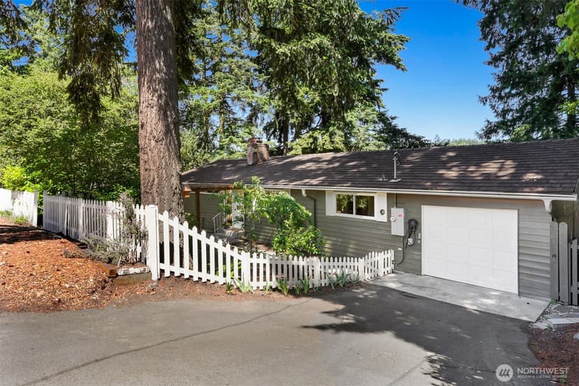 Property photo for 23321 75th Avenue W, Edmonds photo 38