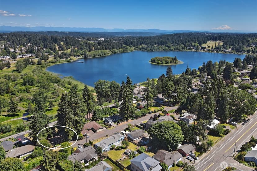Property photo for 23321 75th Avenue W, Edmonds photo 40