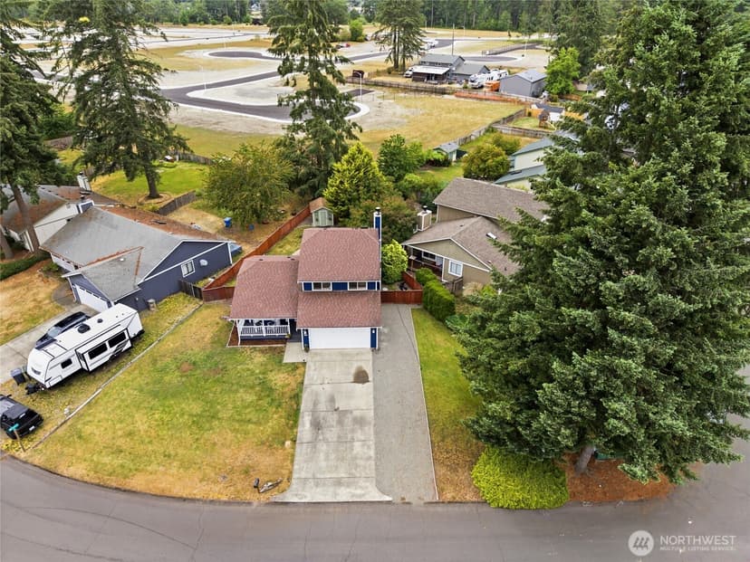 Property photo for 2009 147th Street Ct E, Tacoma photo 27