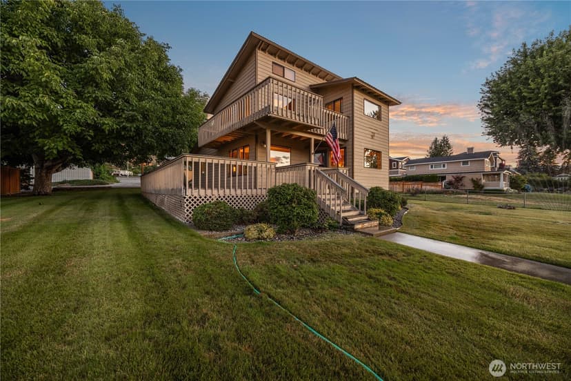 Property photo for 2111 W Terrace Avenue, Chelan