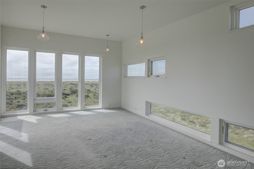 Property photo for 1065 Ocean Shores Boulevard SW, Ocean Shores photo 20