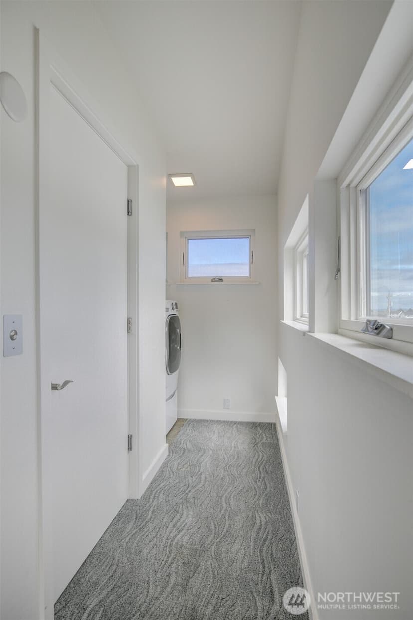 Property photo for 1065 Ocean Shores Boulevard SW, Ocean Shores photo 18