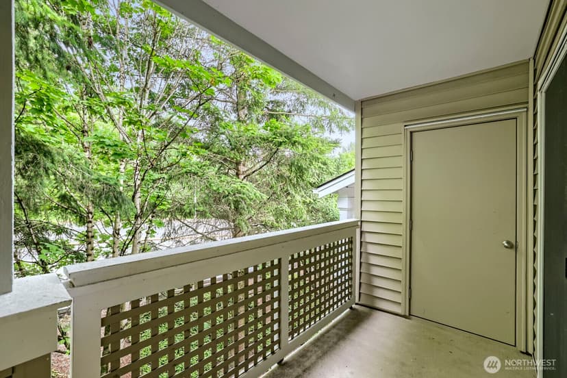Property photo for 15300 112th Avenue NE #C306, Bothell photo 21