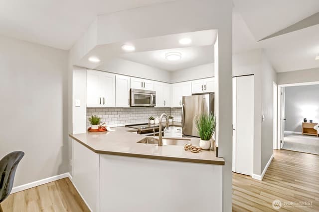 Property photo for 15300 112th Avenue NE #C306, Bothell photo 3