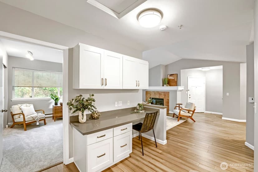 Property photo for 15300 112th Avenue NE #C306, Bothell photo 13