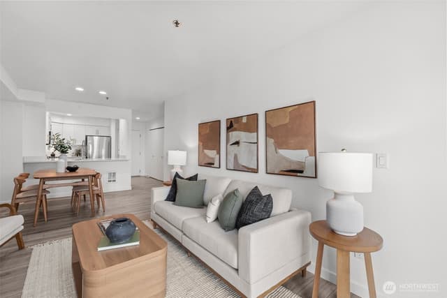 Property photo for 701 Galer Street #505, Seattle photo 3