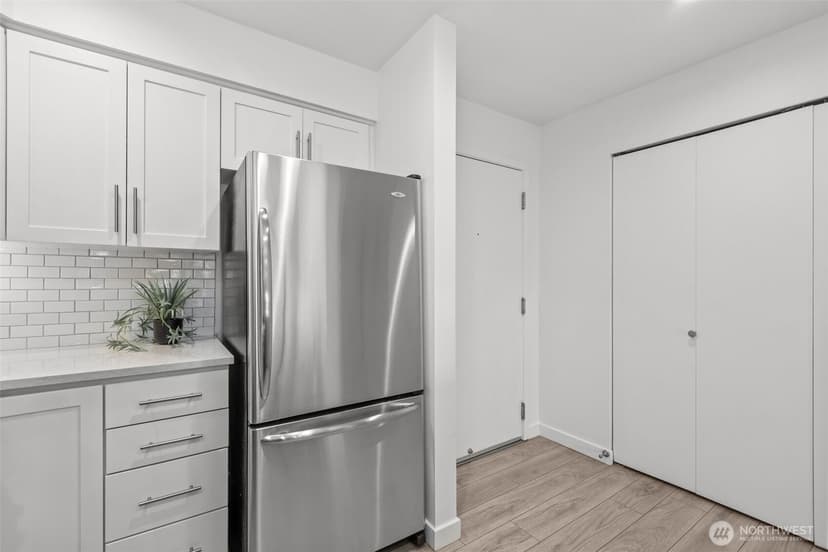 Property photo for 701 Galer Street #505, Seattle photo 13