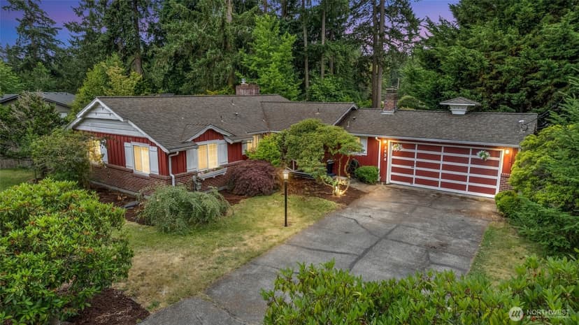 Property photo for 8424 97th Street SW, Lakewood photo 31