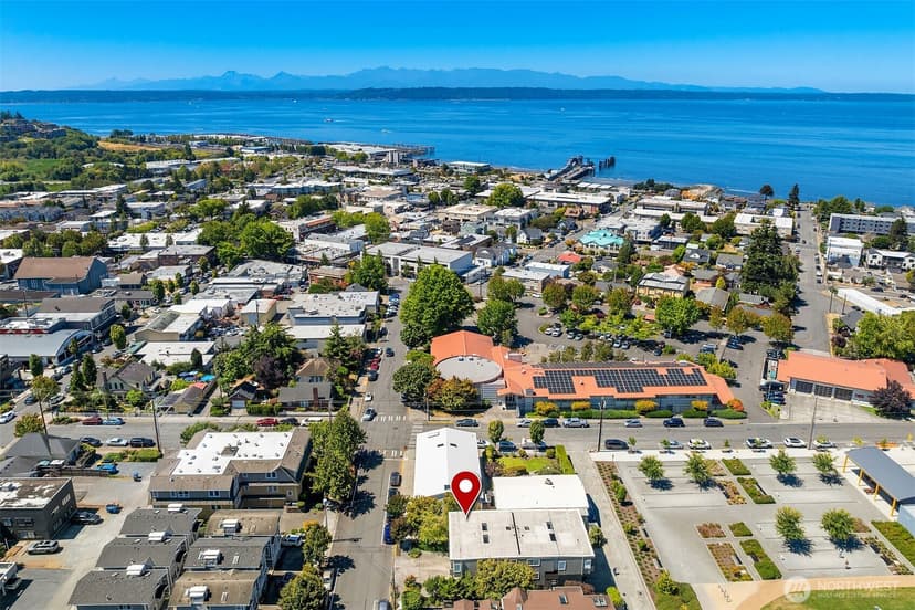 Property photo for 611 Bell Street #1, Edmonds photo 32