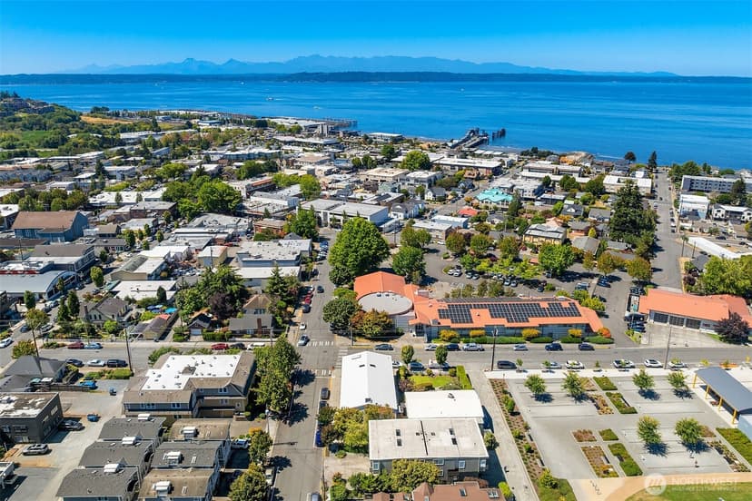 Property photo for 611 Bell Street #1, Edmonds photo 31
