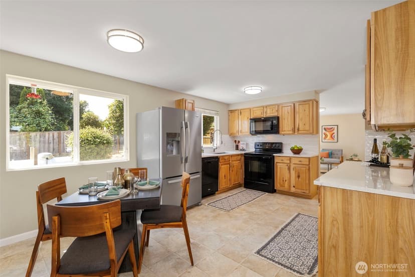 Property photo for 3611 Jack Pine Drive, Bremerton photo 9