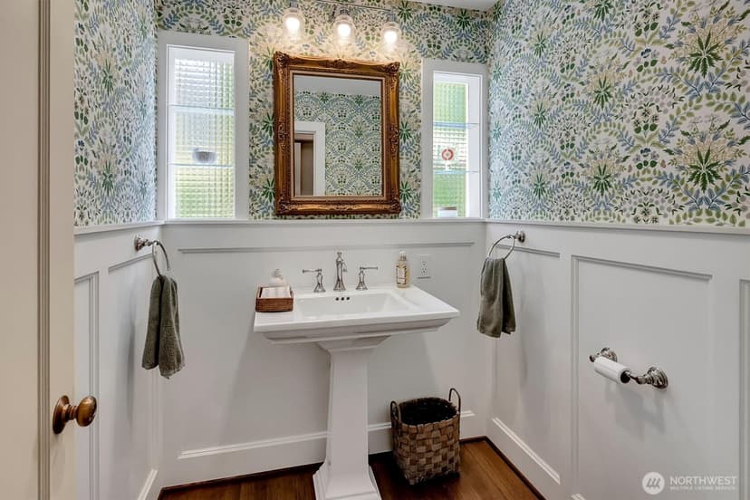 Property photo for 101 Prospect Street, Seattle photo 17