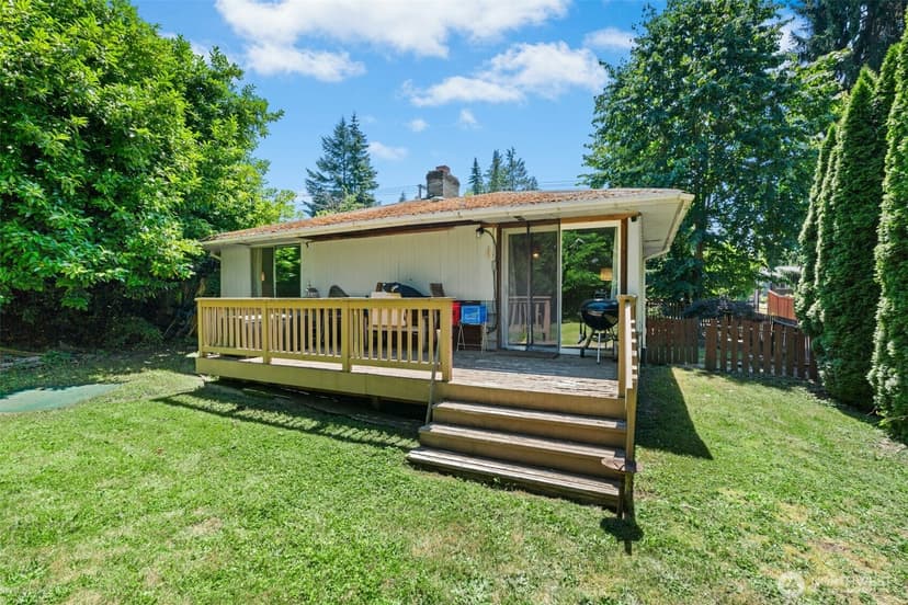 Property photo for 7218 NE 155th Street, Kenmore photo 21