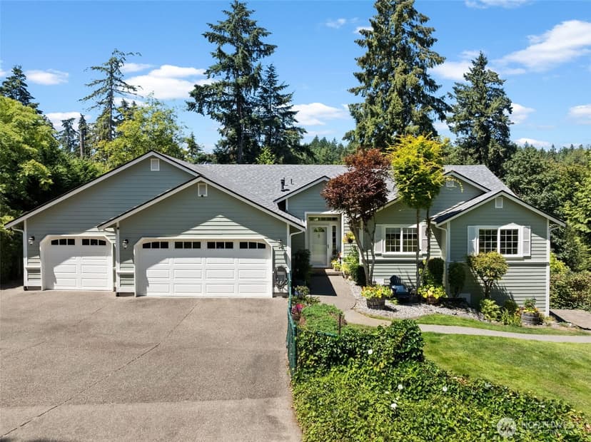 Property photo for 5807 60th St W, University Place